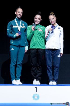 jun iw podio sfe04183 copia simone ferraro ph